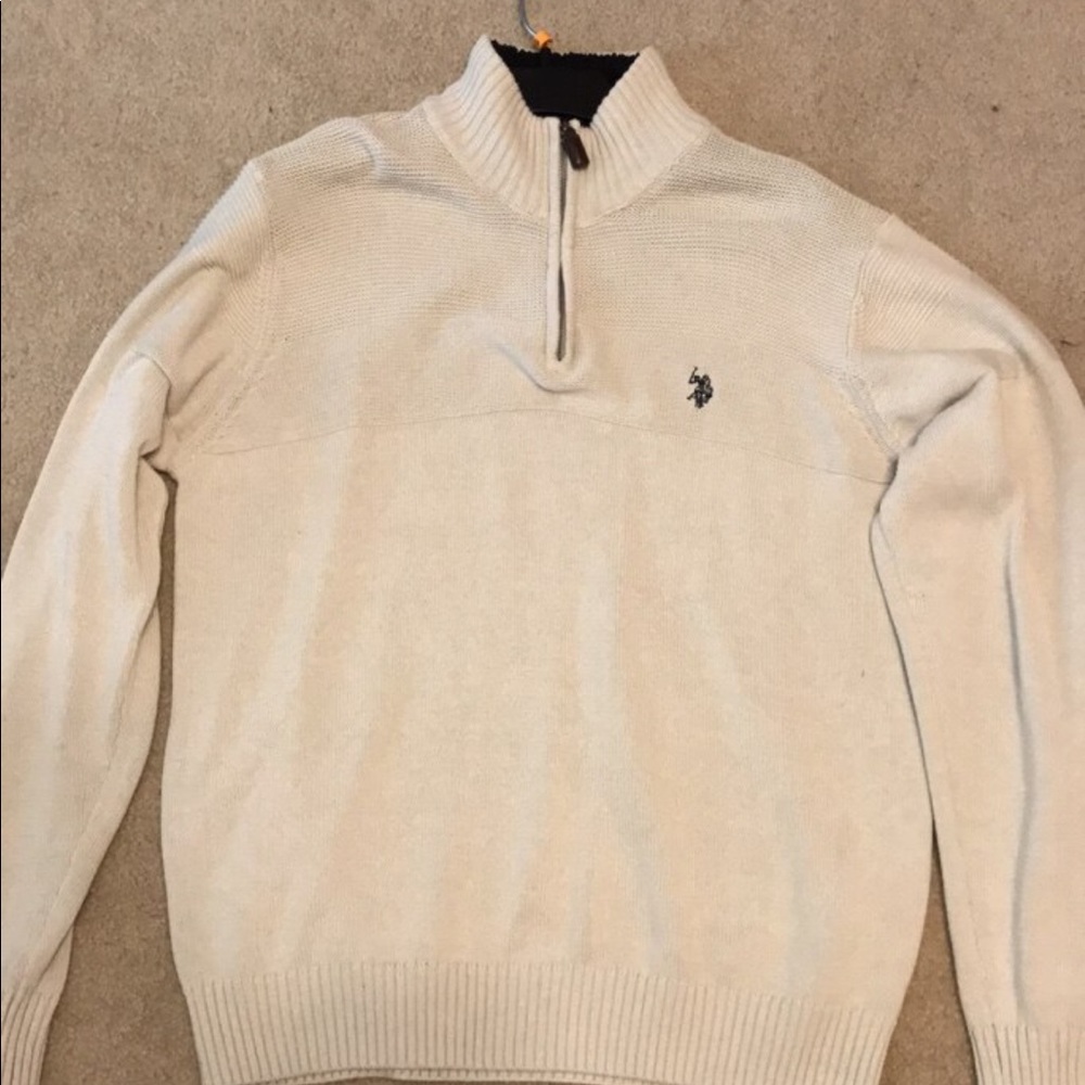 Polo sweater